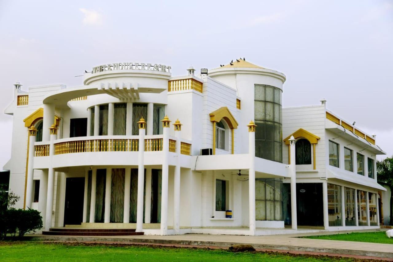White House Resort Jhalawar Екстериор снимка